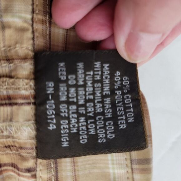 Demand Western brown plaid short sleeves shirt Size M button up casual - Picture 5 of 6